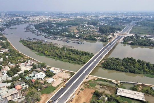 Đồng Nai tăng tốc xây dựng nhiều tuyến đường huyết mạch trong chiến lược đô thị hóa hiện đại mới