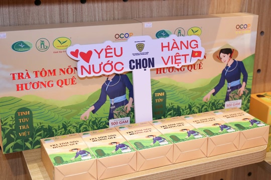 Sắm Tết chọn hàng Việt Nam trên livestream 'Sức sống hàng Việt'