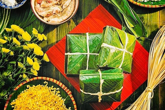 Bí quyết thưởng thức bánh chưng trọn vị Tết mà không lo mỡ bụng tăng vù vù