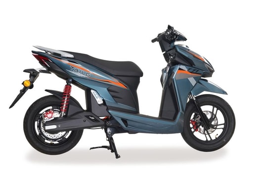 Xe điện dáng Vario giá dưới 26 triệu đồng: Ngoại hình thể thao, động cơ 2.000W