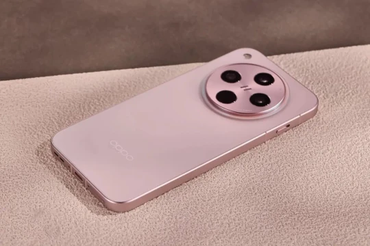 Chưa tới 20 triệu vẫn có trải nghiệm flagship toàn diện: Pin khủng 5.600mAh, chip 3nm mạnh mẽ, camera xịn, zoom xa