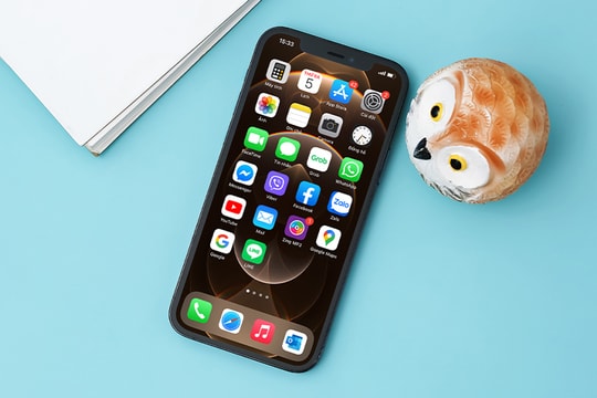 iPhone giá rẻ cho nàng ngày 14/2: Máy khỏe, mượt mà, thiết kế "mê ly" như flagship