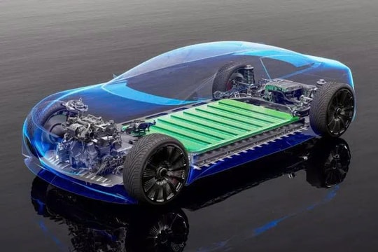 Xe điện đi hơn 4 năm mà vẫn còn tới 95% pin?