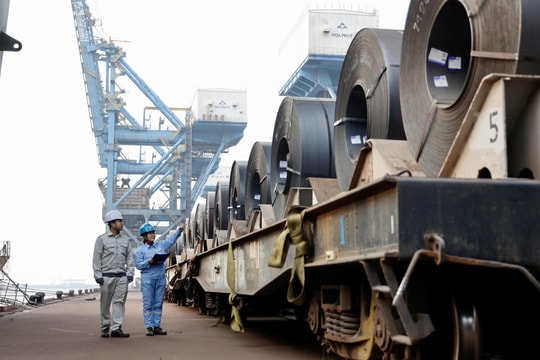 Hòa Phát (HPG) và bài toán giữ biên lợi nhuận giữa sóng đầu tư công