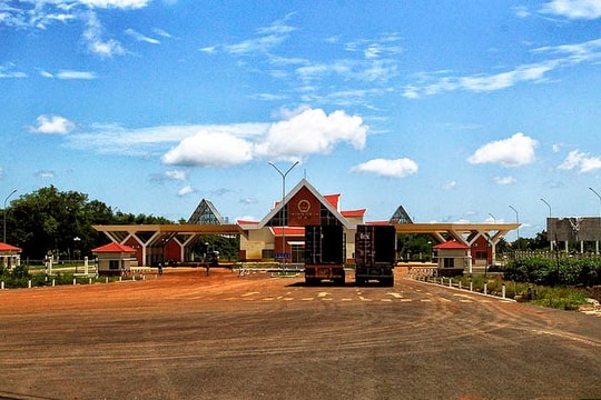 Với hơn 27km biên giới, cửa khẩu quốc gia và mỏ khoáng sản, Đồng Nai đang định vị lại vùng đất "quý" sau sáp nhập