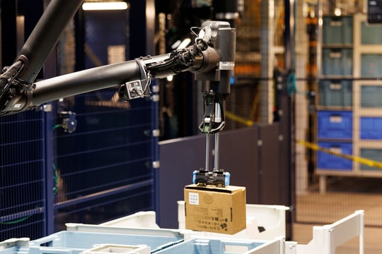 Cơn địa chấn sa thải quét qua bộ phận thiết kế tự động hóa của Amazon