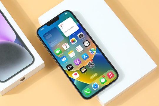 iPhone màn lớn giảm giá đầu tháng 3: Pin bền bỉ, hiệu năng vẫn mạnh trong vài năm tới