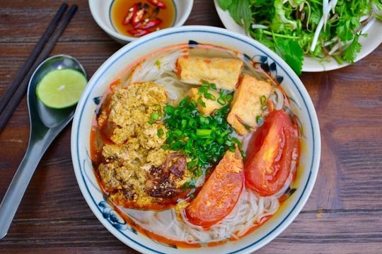 Phong cách sống miền Trung: Những bữa sáng giản dị nhưng đậm vị khó quên