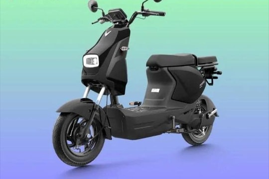 Chạy thử “em út nhà VinFast” có giá 13,9 triệu: Nhỏ gọn, dễ lái và đi 65 km mỗi lần sạc