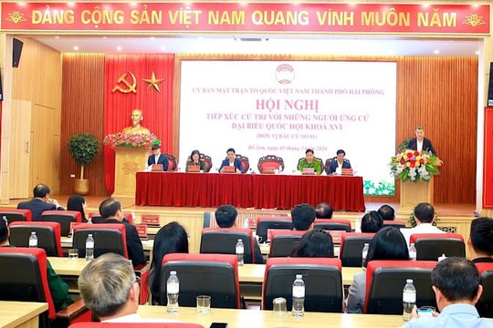 Đồng chí Lê Minh Hưng, Trưởng Ban Tổ chức Trung ương tiếp xúc cử tri vận động bầu cử