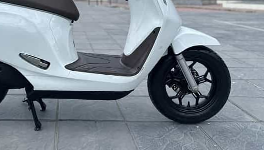 Giá xăng tăng, nhiều người chuyển sang mẫu xe điện đi xa nhất nhà VinFast, hơn 200 km/lần sạc
