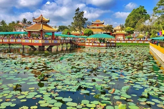 Nằm cạnh dãy Thất Sơn, vùng đất "bán sơn địa" tại An Giang hứa hẹn đổi thay thành khu đô thị du lịch mới