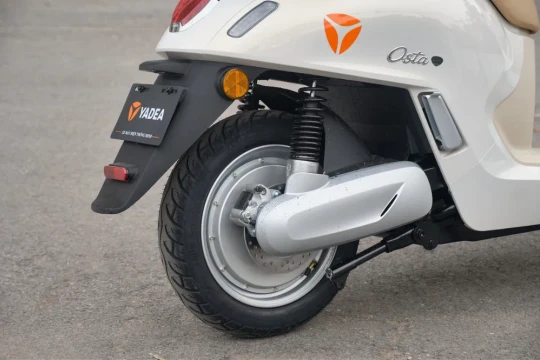 Mẫu xe điện 30 triệu nhưng đi xa hơn nhiều xe xăng: Thiết kế hiện đại, đi tới 181 km/lần sạc