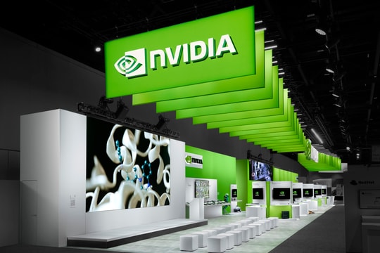 Nvidia chuyển hướng sang chip AI suy luận để giữ ngôi vương