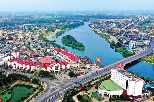 Quảng Trị bắt đầu "vẽ" lại lõi đô thị, hai khu trung tâm tăng trưởng gần 10%/năm lộ diện