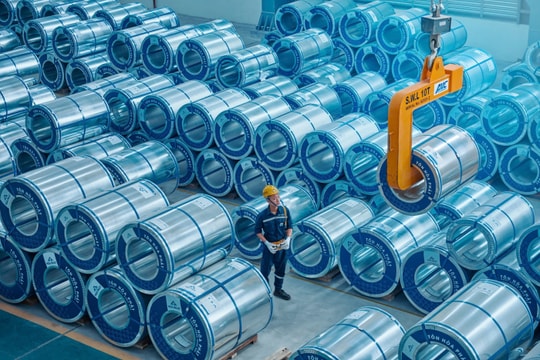 Động thái mới của Hòa Phát (HPG) giữa lúc câu chuyện tại Hóa chất Đức Giang (DGC) gây chú ý