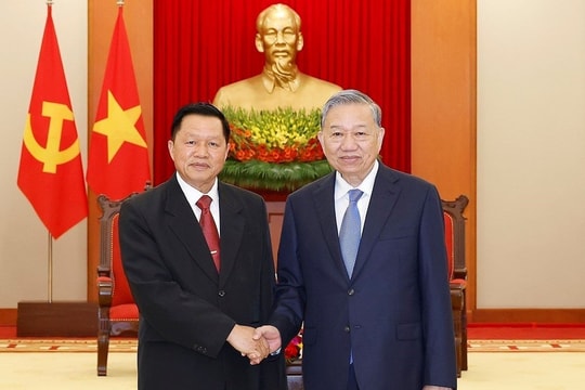 Tổng Bí thư Tô Lâm tiếp Đoàn đại biểu cấp cao Bộ Công an Lào