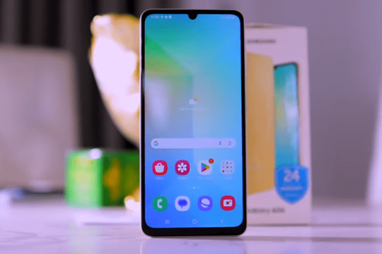 Điện thoại Samsung giá chỉ hơn 2 triệu: Màn lớn, pin 5.000mAh, camera 50MP