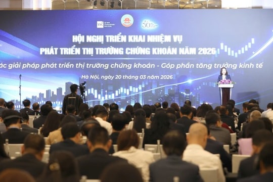 Uỷ ban Chứng khoán Nhà nước thúc đẩy phát triển nhà đầu tư tổ chức, giảm lệ thuộc vào vốn ngắn hạn
