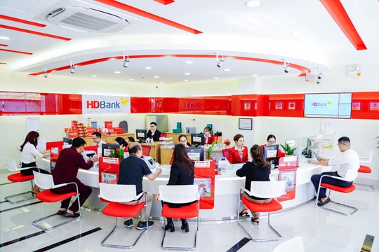 Cổ phiếu một ngân hàng tư nhân được khuyến nghị mua với tiềm năng tăng giá 25%