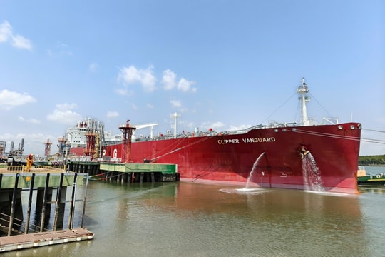 Thêm 38.000 tấn LPG nhập khẩu từ Australia cập cảng Thị Vải, đảm bảo nguồn cung cho nhu cầu nội địa
