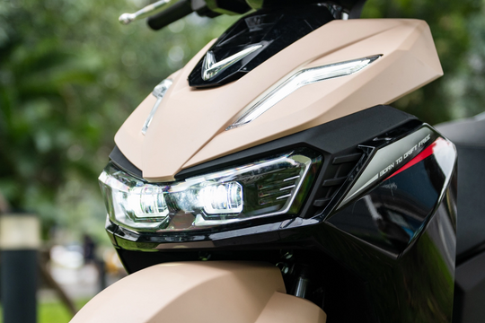 Tôi trải nghiệm VinFast Viper: Xe điện thể thao "soán ngôi" Honda Air Blade