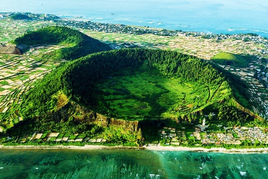 Diện tích vỏn vẹn 10km², vùng đất "núi lửa" tại Quảng Ngãi đang hướng tới trở thành trung tâm du lịch quốc gia vào năm 2030