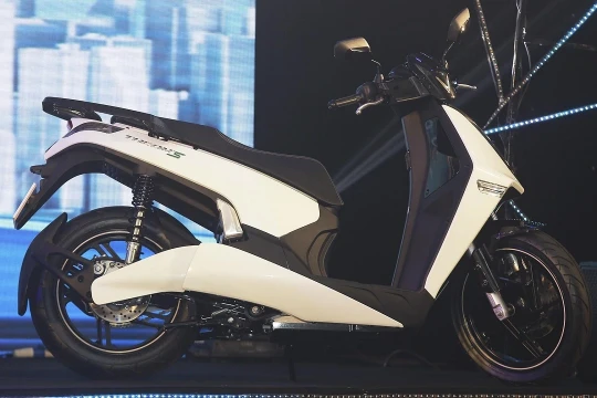 Xe điện VinFast mạnh ngang xe xăng: Tăng tốc gần 100km/h, đi 150km/lần sạc