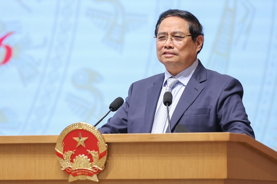 Thủ tướng: Doanh nghiệp là trung tâm, là chủ thể trong thực hiện mục tiêu tăng trưởng từ 10% trở lên