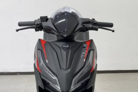 Mẫu xe điện "tựa Honda Vario" thu hút khách hàng nhờ ngoại hình thể thao: Động cơ 2.000W, tốc độ 60 km/h