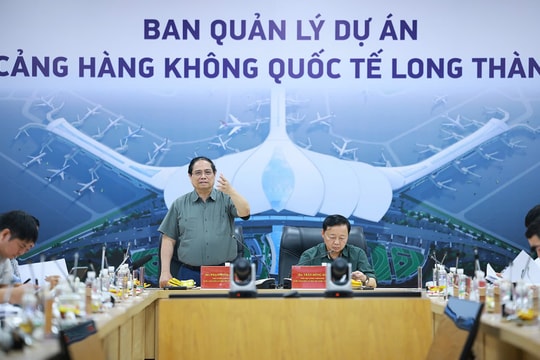 Thủ tướng Phạm Minh Chính: Khai thác thương mại sân bay Long Thành vào cuối năm 2026