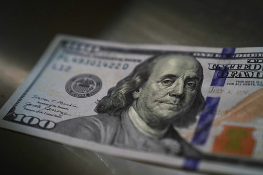 Tỷ giá USD hôm nay 31/3: Đồng USD hưởng lợi từ nhu cầu tài sản trú ẩn