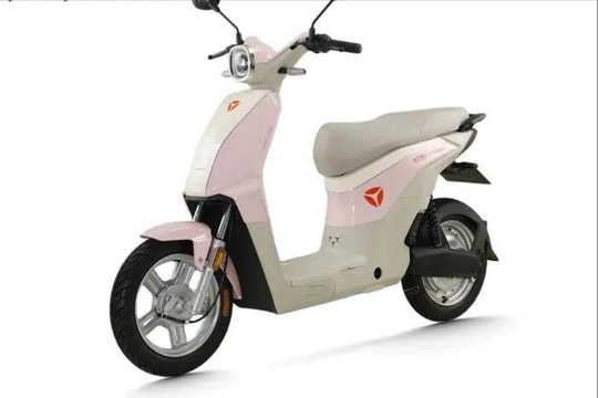 Chạy thử mẫu xe điện "nàng thơ" hơn 15 triệu: Giá mềm nhưng trang bị không hề đơn giản