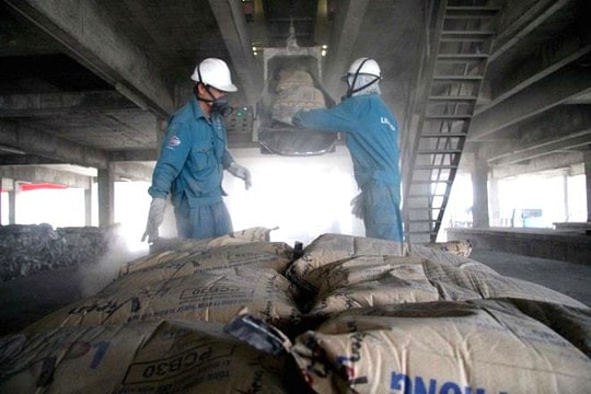 Xi măng Bỉm Sơn (BCC) bị phạt và truy thu thuế hàng tỷ đồng, giá cổ phiếu chia đôi sau 2 thập kỷ lên sàn chứng khoán