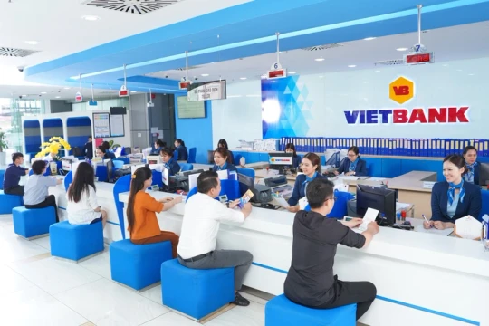 Lãi suất ngân hàng hôm nay 3/4/2026: Cuộc đua tăng lãi suất ngày càng sôi động