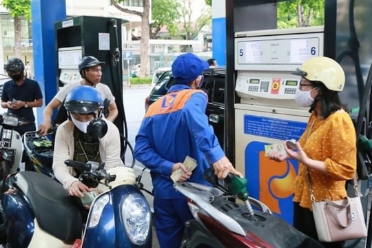Đề xuất quy định về chi tạm ứng cho Quỹ bình ổn giá xăng dầu