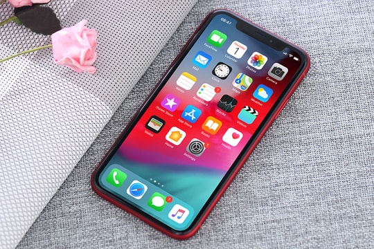 Mẫu iPhone chỉ 4 triệu vẫn "đủ dùng", thiết kế quen thuộc, camera đơn chụp xóa phông ổn định