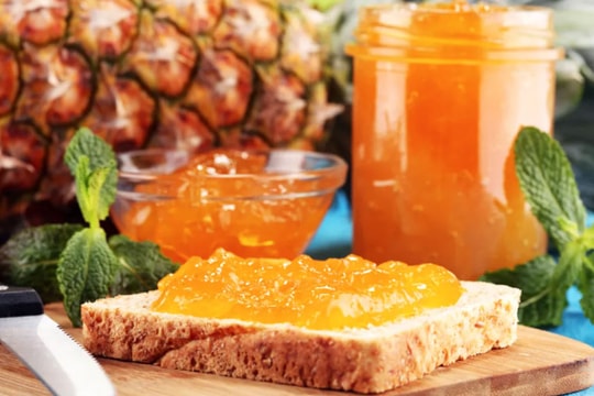 Những ai nên ăn dứa thường xuyên?