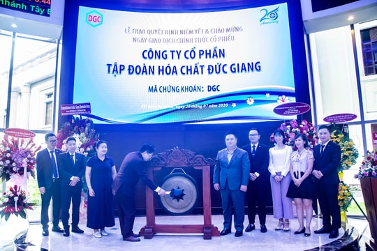 Hậu biến cố khởi tố lãnh đạo, cổ phiếu Hóa chất Đức Giang (DGC) vẫn chưa hết sóng gió