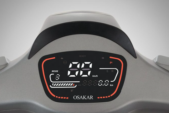 Xe điện với diện mạo tân cổ điển, động cơ 1.580W, đi xa 80km: Lựa chọn mới trong phân khúc giá rẻ