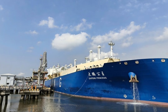 PV GAS nhập khẩu gần 60.000 tấn LNG, bảo đảm nguồn khí giai đoạn cao điểm
