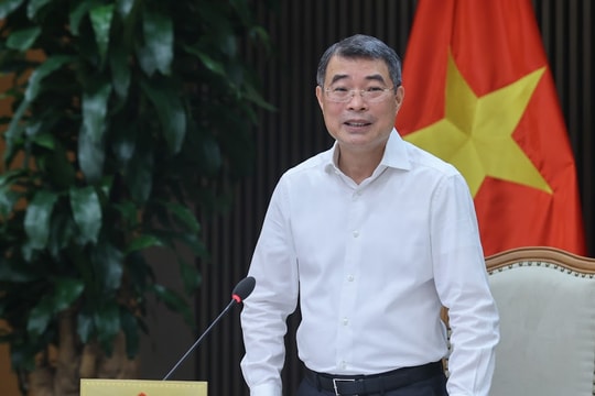 Thủ tướng: Trước ngày 20/4, các bộ phải trình phương án cắt giảm thủ tục hành chính, điều kiện kinh doanh