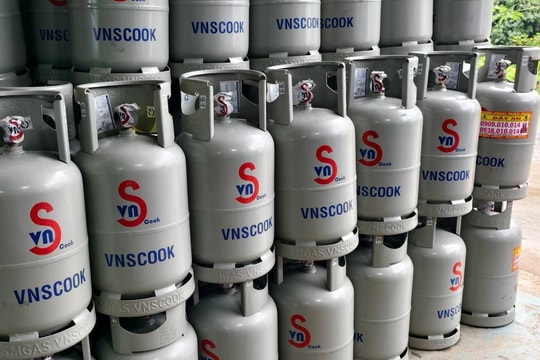 Giá gas trong nước giảm mạnh 30.000 đồng/bình