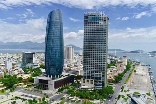 Khoảng trống nhân lực trong lộ trình xây dựng trung tâm tài chính