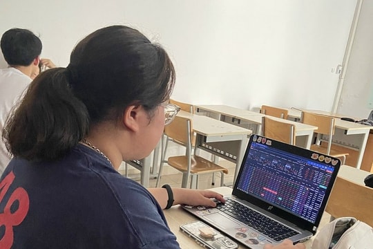 Những sai lầm sinh viên dễ mắc khi đầu tư chứng khoán