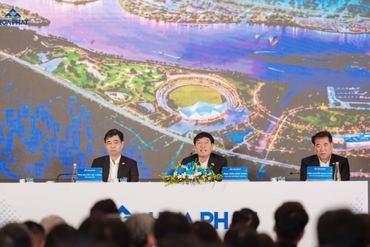 Trực tiếp khảo sát nhà máy thép ray, Chủ tịch Trần Đình Long hé lộ kế hoạch với dự án 147.000 tỷ