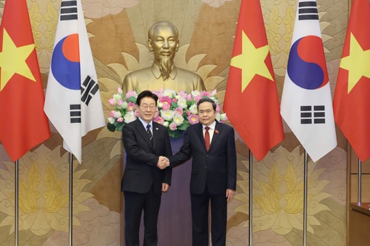 Chủ tịch Quốc hội Trần Thanh Mẫn hội kiến Tổng thống Hàn Quốc Lee Jae Myung