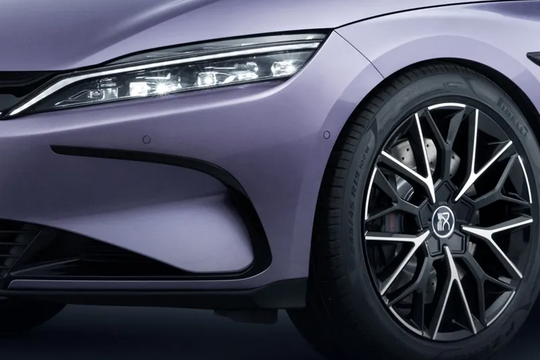 Xe điện hạng sang làm nóng thị trường Việt: Sạc 5 phút chạy 700km, giá chỉ hơn 600 triệu