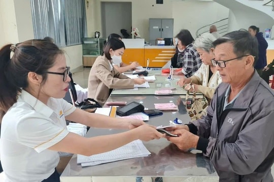 Lương hưu có cao không nếu đóng đủ BHXH trong vòng 25 năm?