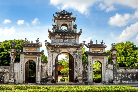Ít người biết có ngôi chùa miền Bắc gắn chuông vàng trên mái, được gọi là “đệ nhất danh lam”